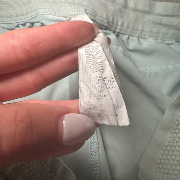Light blue men’s fabletics shorts - Picture 6 of 6